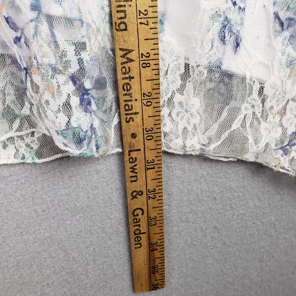 Avenue Size 18/20 Lace Overlay Flowy Top White Blue Floral Fairycore Whimsical - Picture 9 of 10